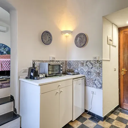 La Finestra Sul Giardino - Happy